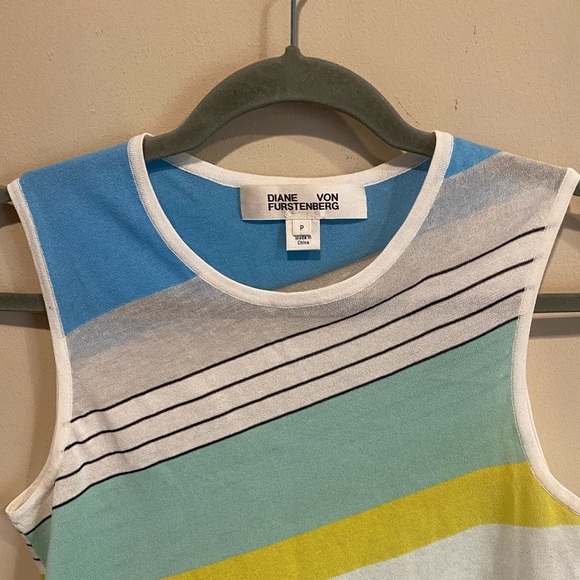 Diane Von Furstenburg Stripe Asymmetrical Top - Picture 9 of 15